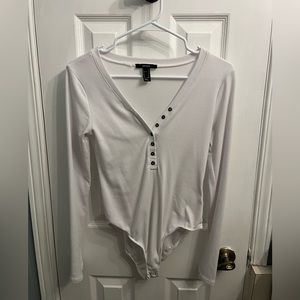 White long sleeve bodysuit